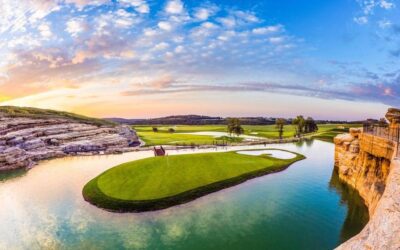 Branson Beckons with Easy Access, Renowned Fall Foliage, Scintillating Shoulder Season Golf