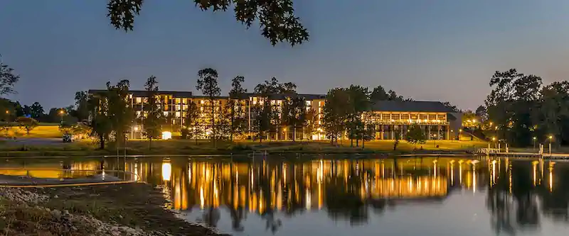 Pickwick Landing 