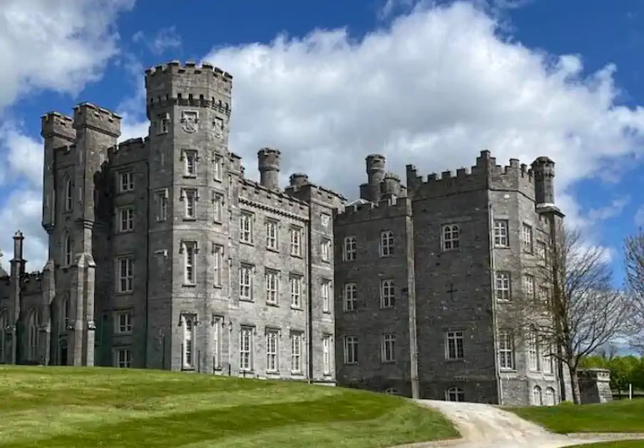 Killeen Castle