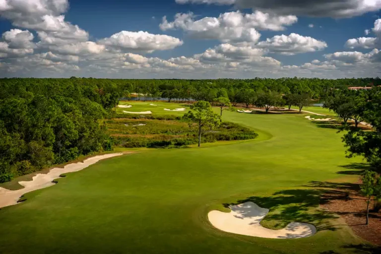 Исторический Момент