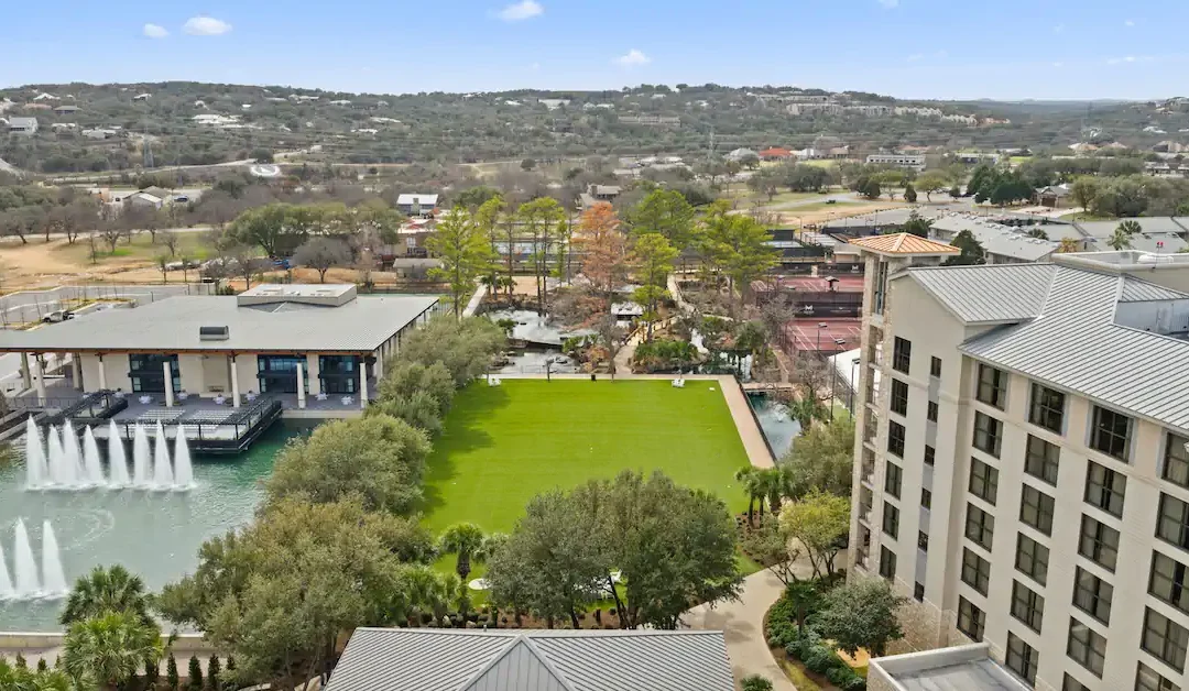 Live Oak Pavilion Debuts at Horseshoe Bay Resort