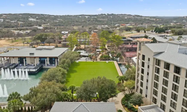 Live Oak Pavilion Debuts at Horseshoe Bay Resort