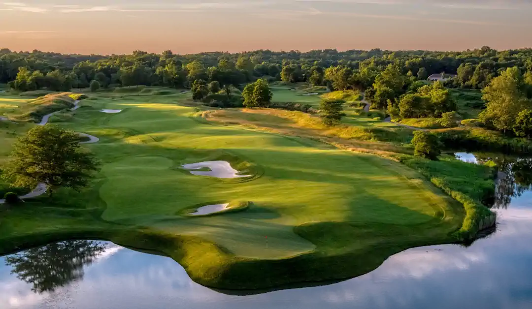 Victoria National Golf Club